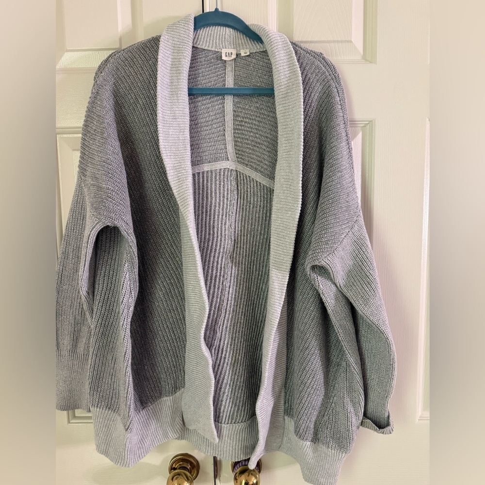 GAP oversize chunky gray cardigan sweater 100%
Cotton size XL